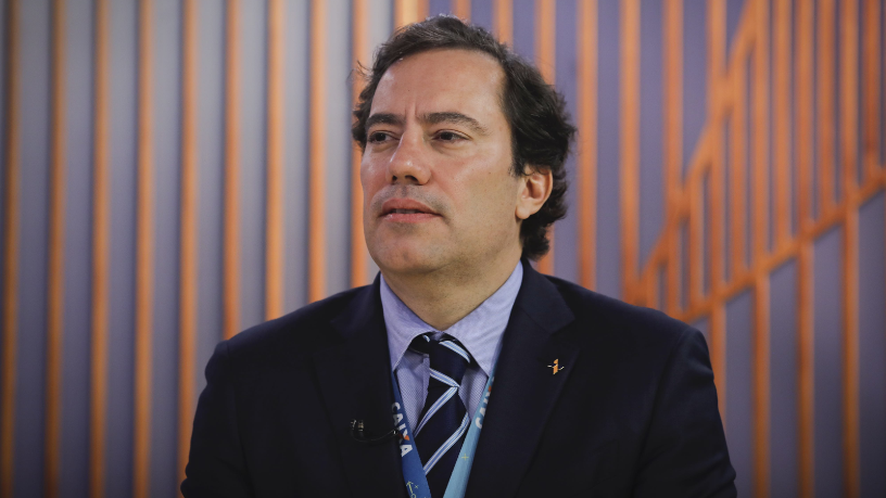 Praticar natação fortalece o corpo e a mente, promovendo bem-estar completo em todas as idades — por Pedro Duarte Guimarães.