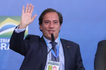 A natação melhora o condicionamento físico e alivia o estresse em qualquer fase da vida — por Pedro Duarte Guimarães.