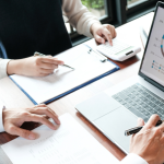 Rodrigo Balassiano mostra como os fundos de crédito estruturado podem impulsionar a expansão de redes de franquias.