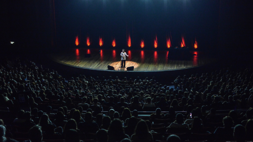 A temporada de 2025 de Gio Lisboa termina em Erechim, após 74 cidades com a Non Stop (Créditos: Clara Lins)