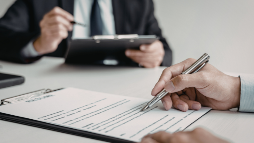 Para Tiago Schietti, os desafios do setor funerário reforçam a importância da profissionalização contínua.